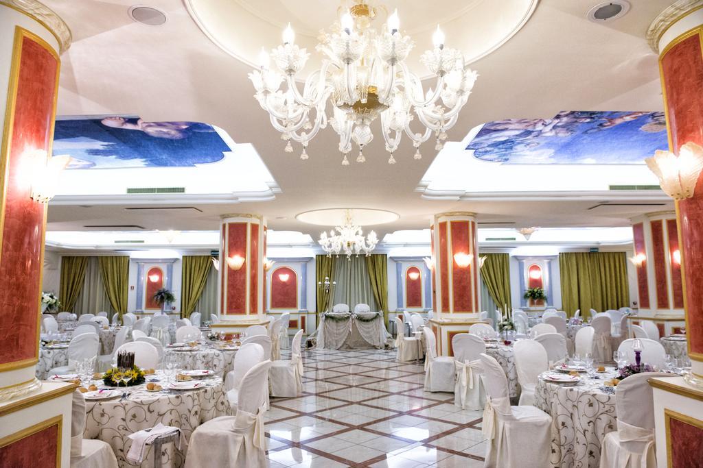 Parco Dei Principi Hotel Roccella Ionica Exterior foto