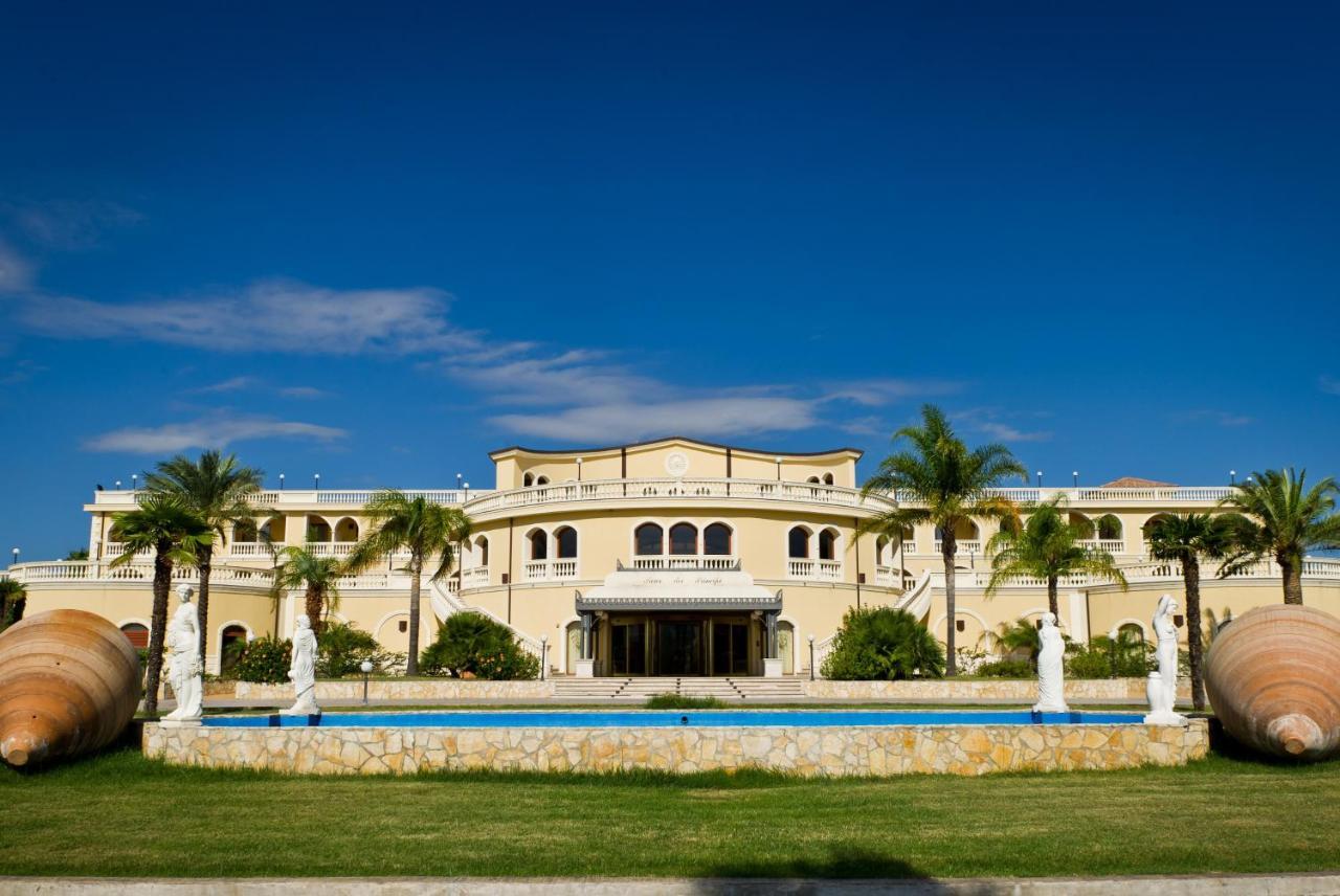 Parco Dei Principi Hotel Roccella Ionica Exterior foto